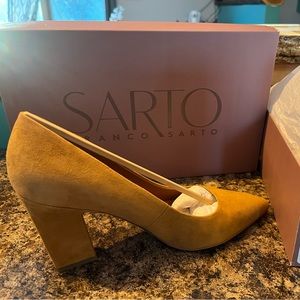Sarto. Size 9. New. Brown/tan.